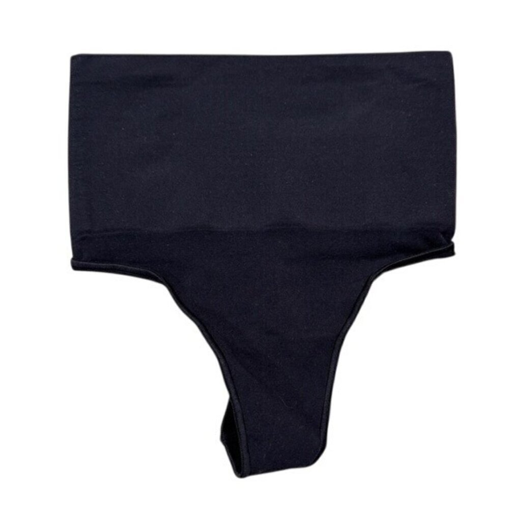 NWOT Skims S/M Seamless Sculpt Mid Waist Thong Core Control Black Onyx MSRP 34